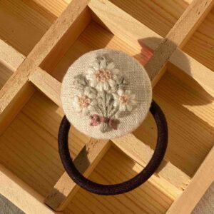 embroidered-hair-tie embroidered-hair-tie
