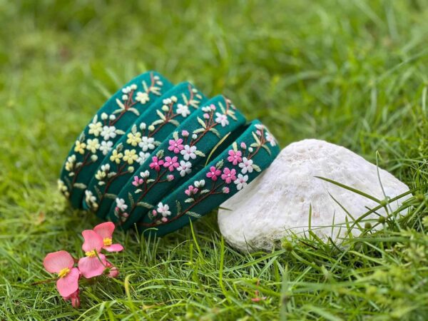 embroidered-headband embroidered-headband